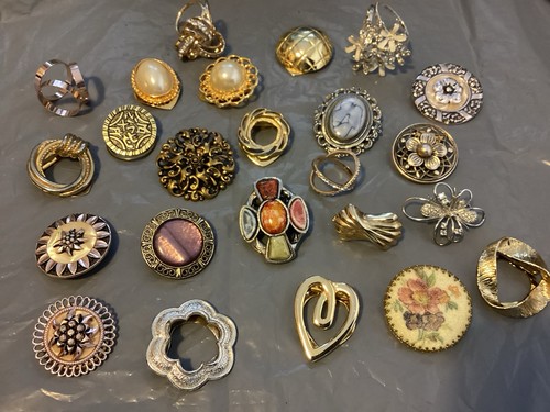Job lot scarf clips wear - job, x