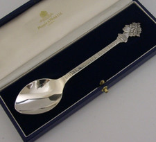 MINT STERLING SILVER QUEEN ELIZABETH SILVER JUBILEE JAM SPOON 1977 CASED ENGLISH