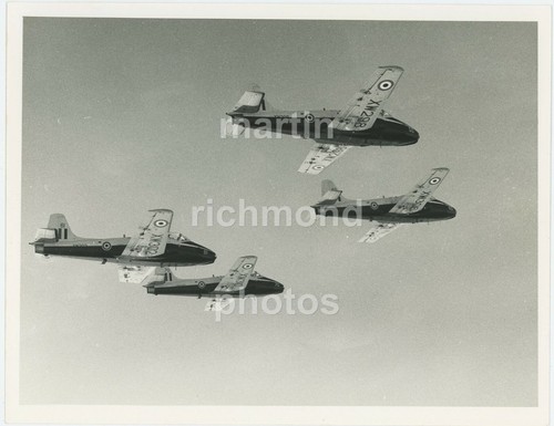 Hunting jet provost - jet, blades