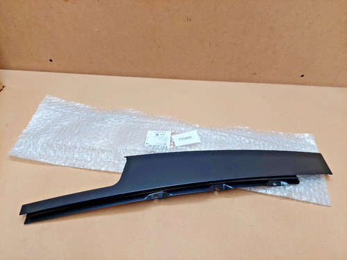 Vauxhall astra front door - front, b