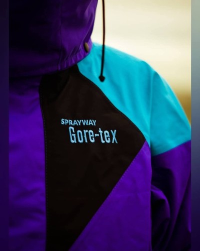 Sprayway goretex jacket - jacket, large
