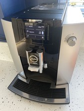 Jura E6 Bean To cup coffee Machine. Black and Platinum 