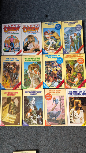 Carolyn keene nancy - carolyn,