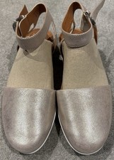 Fitflop Cova Closed Toe