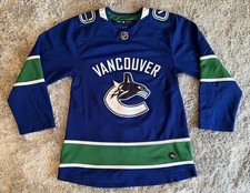 NHL Jersey Vancouver Canucks Adult Small 46 Adidas Ice Hockey