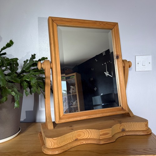 Vintage solid pine - solid, dressing