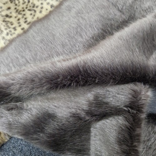 Luxurious faux fur fabric - faux,