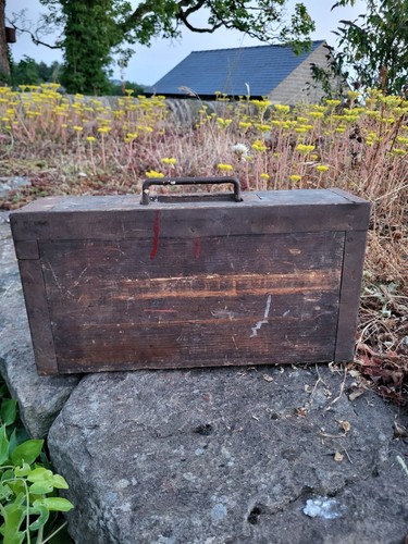 Ww1 ammunition box - ammunition,