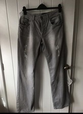 Urban Spirit Distressed Jeans