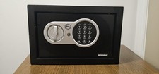 Smith & Lock Security Safe –Digital Keypad & Key – Working –Lockbox –Home Office