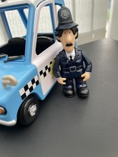 Postman Pat Greendale Push &