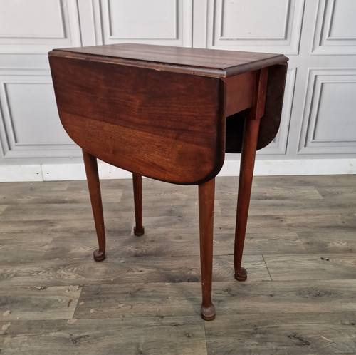 Antique drop leaf - antique,