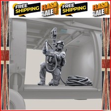 1:35 Die Cast Resin Figure