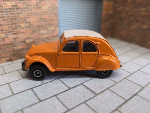 Corgi citroen 2cv diecast - corgi,