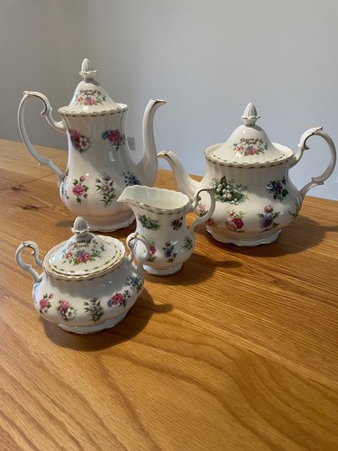 New rare royal albert - albert, flower