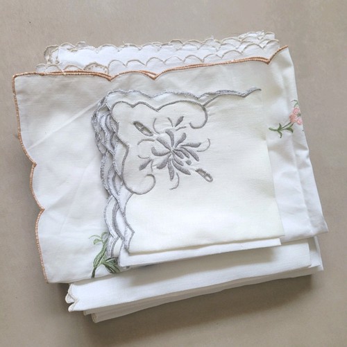 Collectable vintage tablemats - vintage,