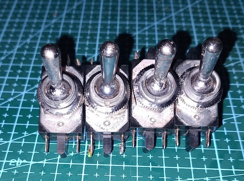 Bulgin 250v toggle - , switch