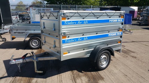 Car box trailer 4 with - box,