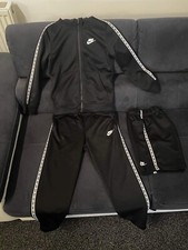 kids nike set tracksuit 8-10years