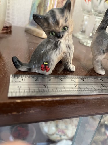 Pair goebel kittens - a,