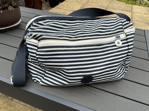 Navy and white striped - navy,