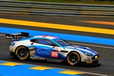 Aston Martin V8 Vantage no99