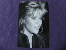 SAM FOX - SMALL ORIGINAL  UK