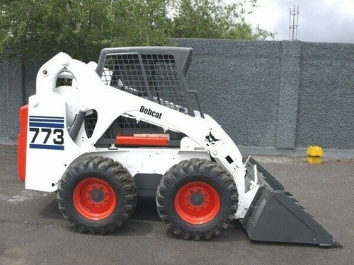 Bobcat 773 skid steer loader - steer,