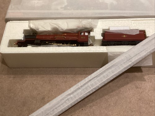 Hornby r2684 hogwarts - r2684, “hogwarts
