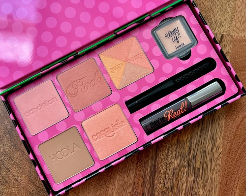 Benefit real cheeky party - 🎉,