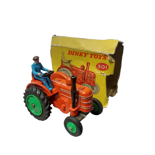 Dinky toys 301 - 301, field
