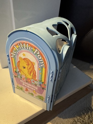 Little pony pretty parlour - pony,