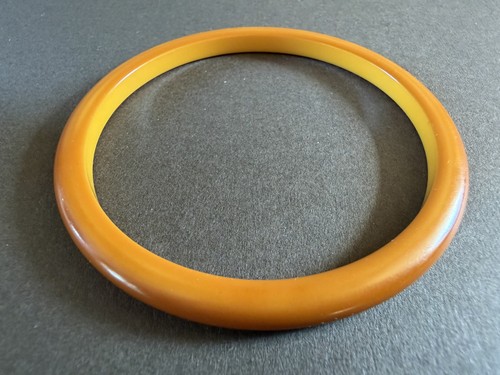 Vintage bangle butterscotch - vintage,