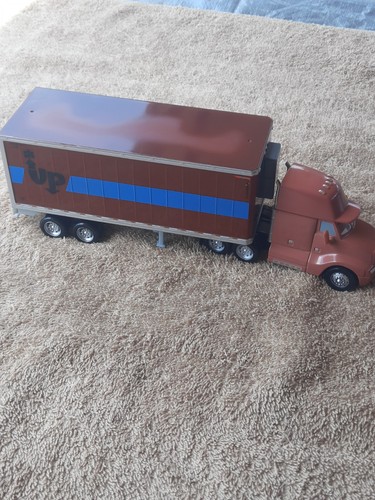 Disney pixar cars hauler - cars,