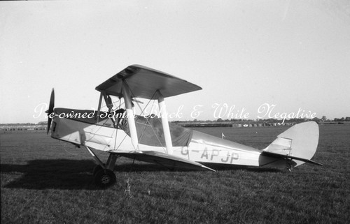 Havilland dh82a tiger moth - tiger,