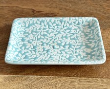 Gisela Graham Ceramic Trinket / Soap Dish Pale Blue Floral Shabby Chic 5”x3.5”