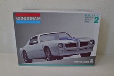 MONOGRAM 2794 PONTIAC TRANS AM MODEL KIT 1:24 COMPLETE SUPERB