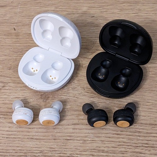 Left right ear charging - ear/charging, case