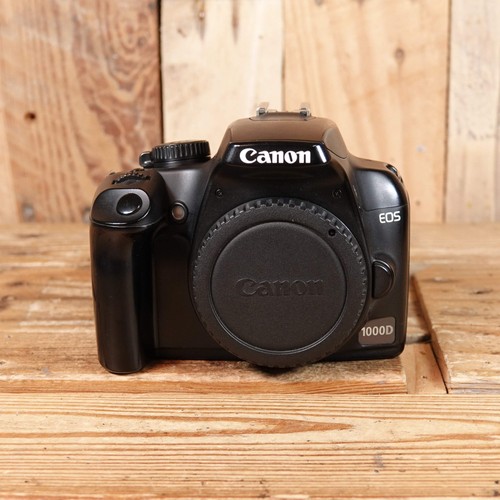 Used canon eos - used,