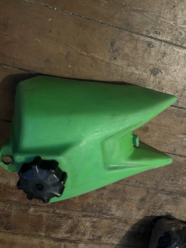 Kawasaki 1990 petrol - kx,