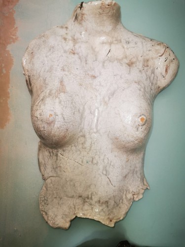 Raku ceramic female nude - ,