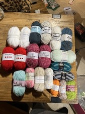 Mixed Balls of Wool - 20 Balls