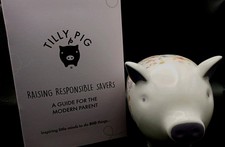 Winnie The Pooh & Friends Tilly Pig Ceramic Kids Piggy Bank /Money Box.