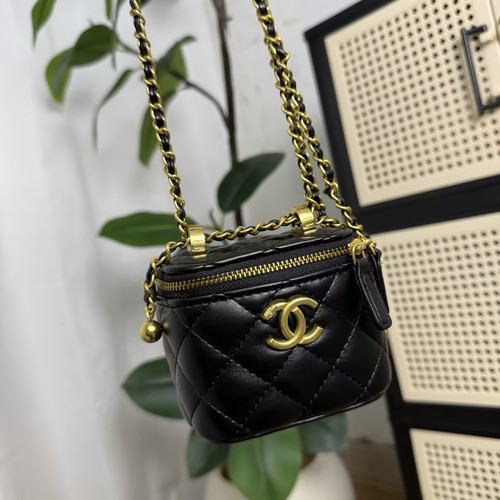 Chanel beauty gwp - chanel,