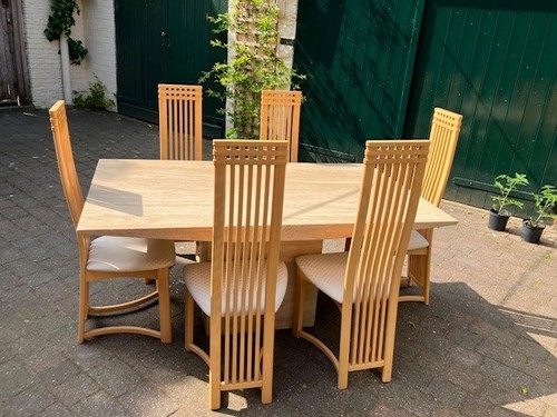 Table and chairs - chairs, 6