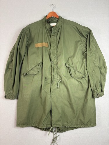Vintage military fish tail - us,