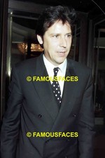SHAKIN STEVENS  TAKEN 1990'S