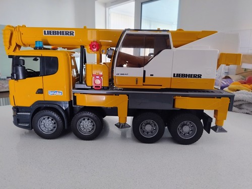 Bruder scania super 560r - scania,