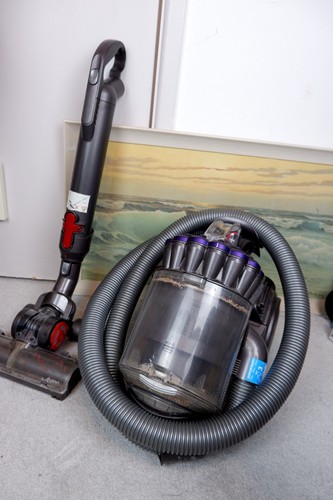 Dyson big ball dc23 cylinder - big,