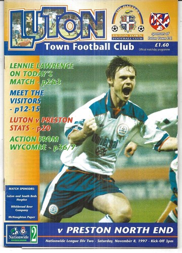 Football programme luton town - programme,